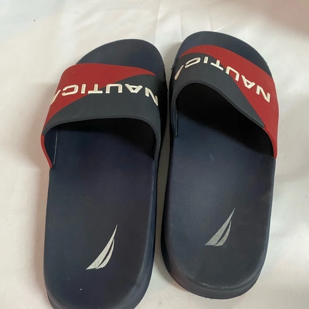 Nautica Slides size 4 (FH)